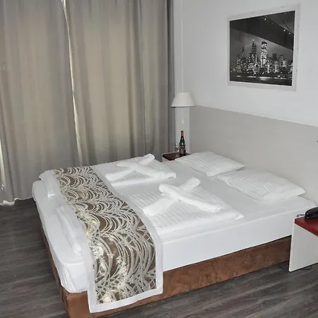 Guest house Center 3*